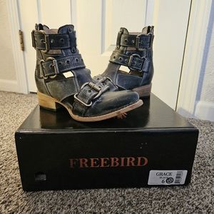 Freebird by Steven - Grace size 6